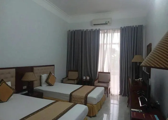Hồng Hà Khách sạn